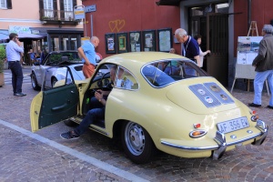 Auto d'epoca Porto Ceresio